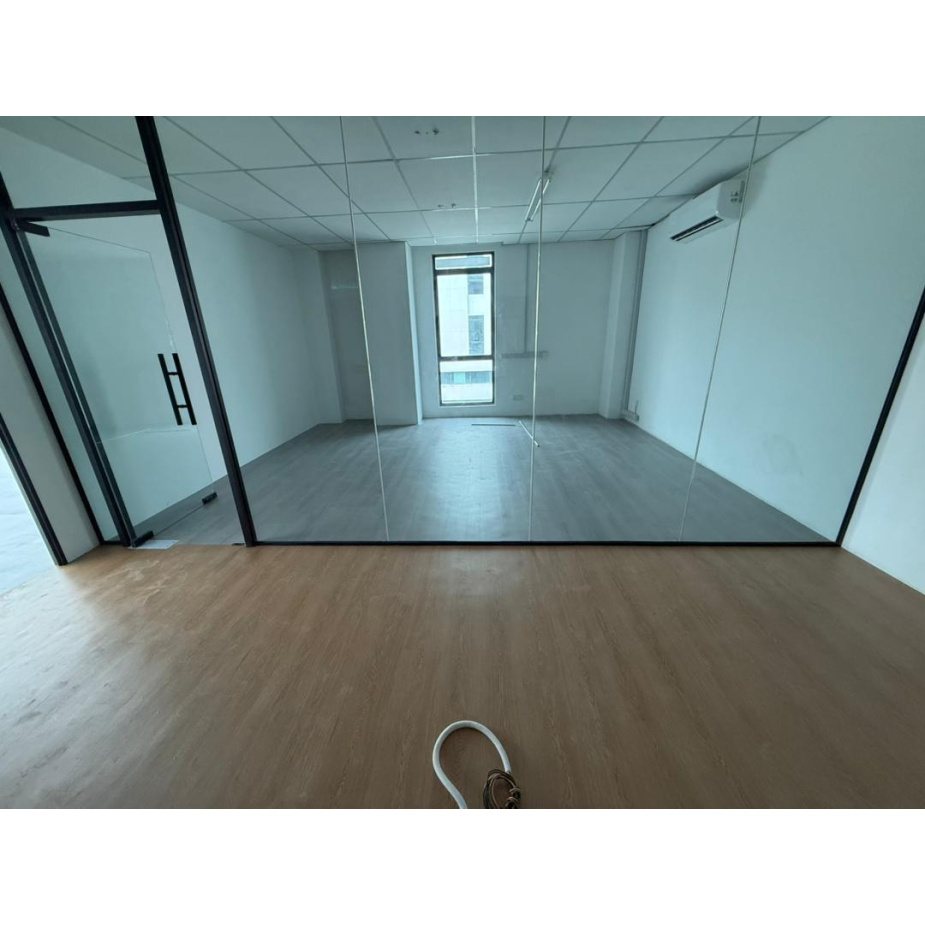 luxe_vinyl_notreva_lv308_modi_wood_1