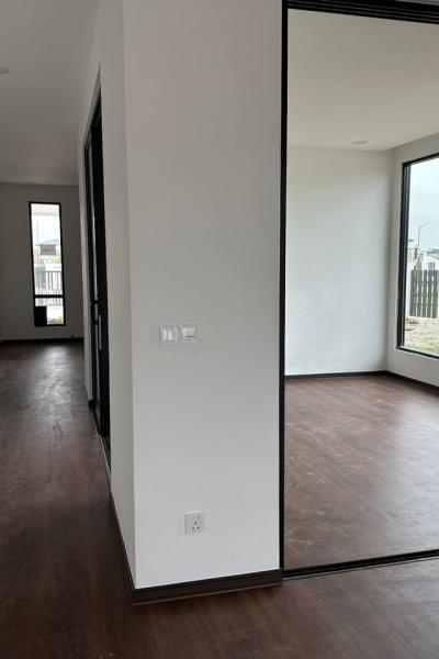 96d2f0cb 4874 4661 A02d 6b51bdebe8ac